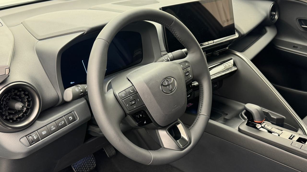 Toyota<br>C-HR 2.0 PHEV CVT Style