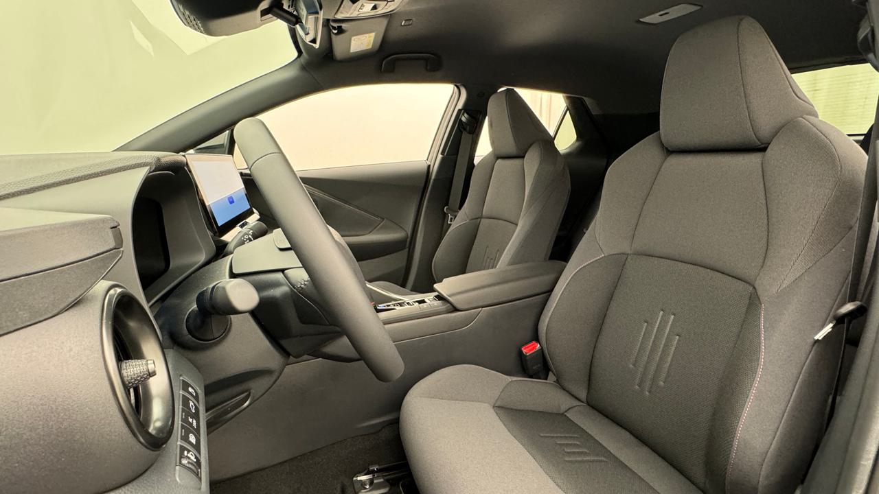 Toyota<br>C-HR 2.0 PHEV CVT Style