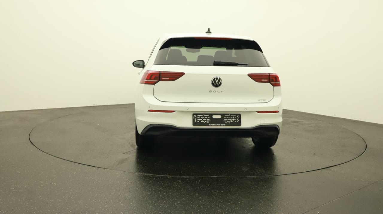 VW<br>Golf VIII 1.5 e TSI mHEV Limited DSG