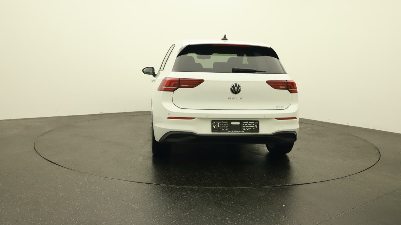 VW<br>Golf VIII 1.5 e TSI mHEV Limited DSG