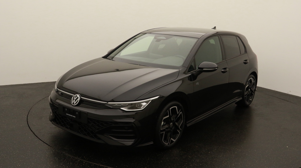 VW<br>Golf VIII 1.5 e TSI mHEV R-Line DSG
