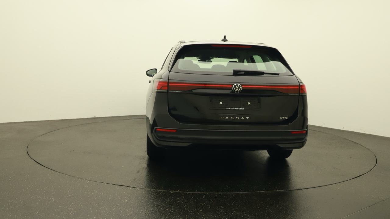 VW<br>Passat Variant 1.5 eTSI Limited DSG
