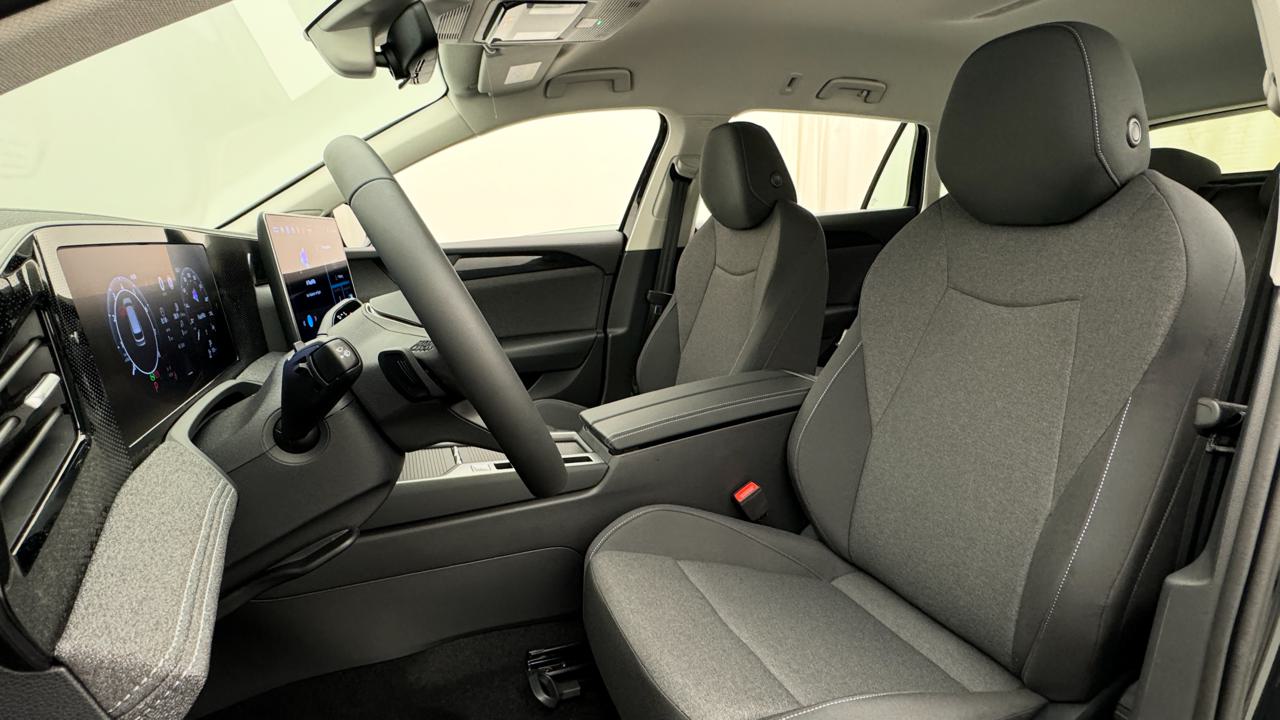 VW<br>Passat Variant 1.5 eTSI Limited DSG