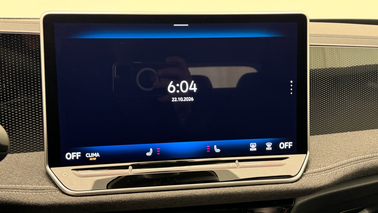 VW<br>Passat Variant 1.5 eTSI Limited DSG