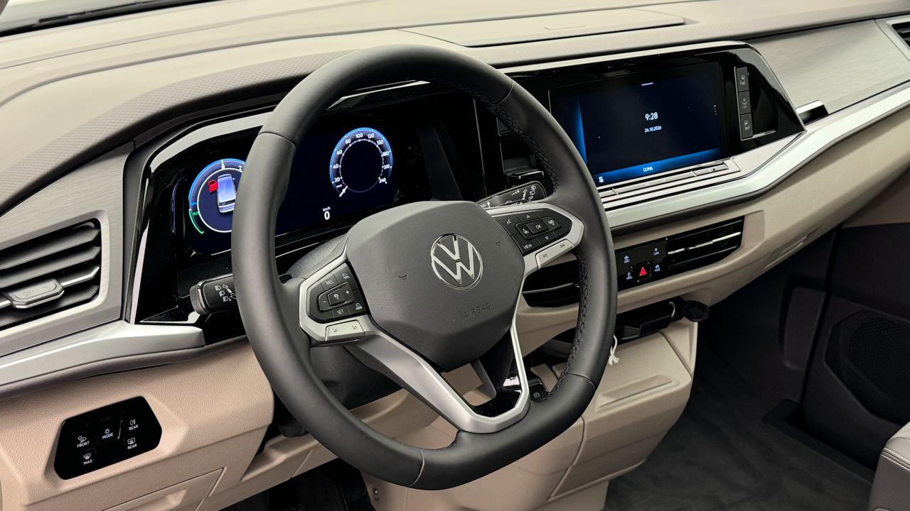 VW<br>Multivan 1.5 eHybrid Life Edition Lang 4Motion DSG