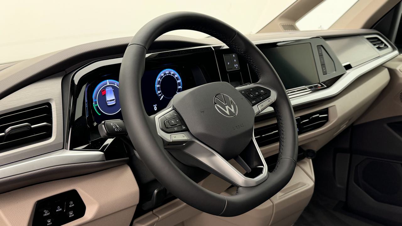 VW<br>Multivan 1.5 eHybrid Life Edition 4Motion DSG