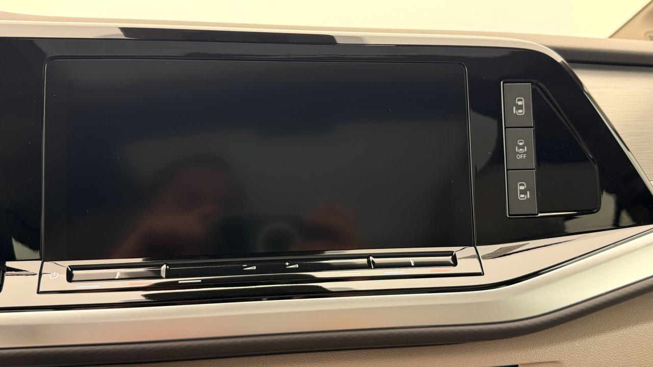 VW<br>Multivan 1.5 eHybrid Life Edition 4Motion DSG