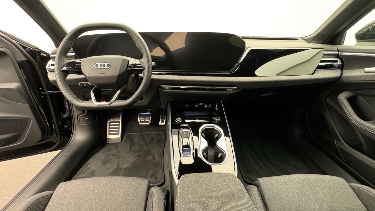 Audi<br>A6 Avant TDI S line quattro 150 kW S tronic