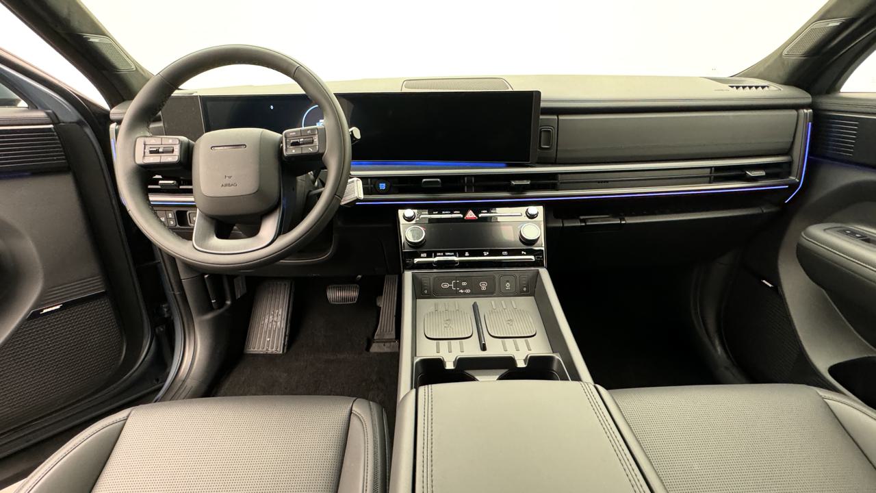 Hyundai<br>Santa Fe 1.6 T-GDi PHEV Calligraphy 4WD Automatic