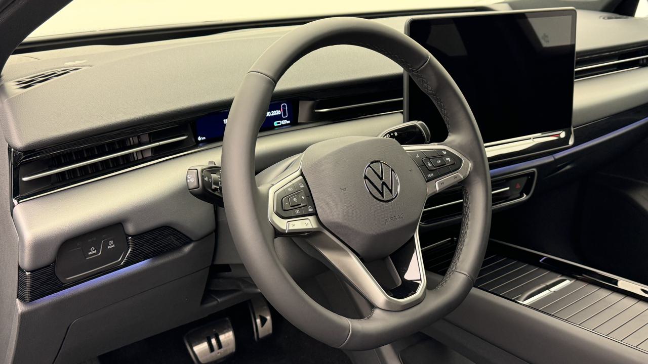 VW<br>ID.7 Tourer Pro 77 kWh Limited