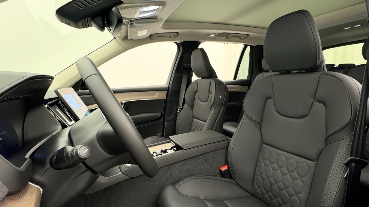 Volvo<br>XC90 T8 AWD PluginHybrid Ultra Dark Geartronic